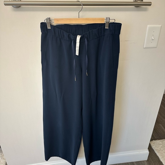 Lulemon On The Fly Pant True Navy Size 8 - Picture 2 of 3